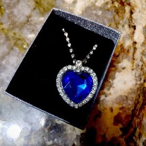 NWT Blue Crystal Heart Necklace Titanic Inspired